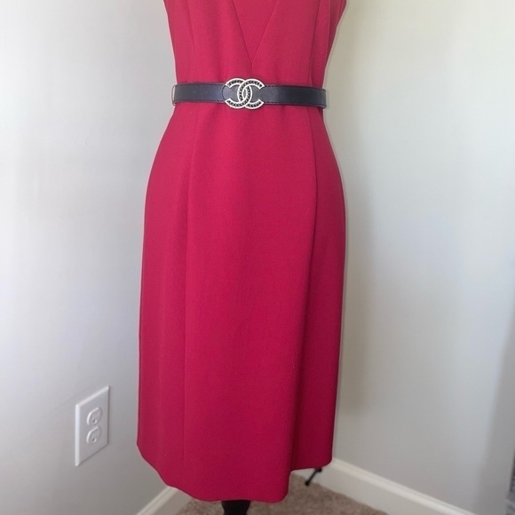 𝅺Office Ready🤩NWT Hugo Boss Red Shift Sleeveless Career Dress Size 40IT/4US - Picture 4 of 11